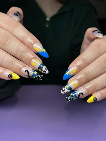 You know you could stay forever… there’s just one tiny thing we have to do: Structured Gel and 3D & Charms nails by Evil With Elegance, Miami
