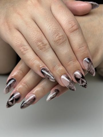 Blooming skulls: Gel-X and Spooky nails by Evil With Elegance, Miami