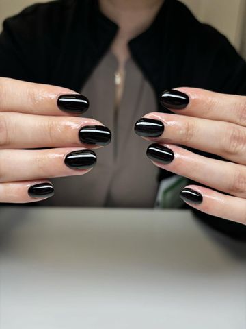 Structured mani!: Structured Gel and Spooky nails by Evil With Elegance, Miami