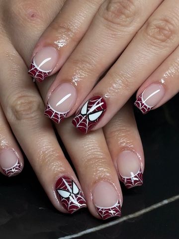 Spiderman nails: Structured Gel and Spooky nails by Evil With Elegance, Miami