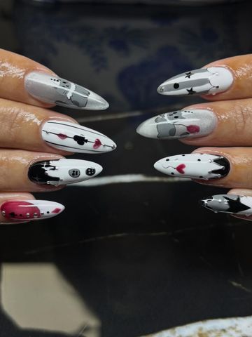 She’s not clowning around for her birthday: Structured Gel and Short & Natural nails by Evil With Elegance, Miami