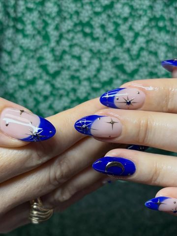 Structured Gel and Chrome & Cat-Eye nails by Evil With Elegance, Miami